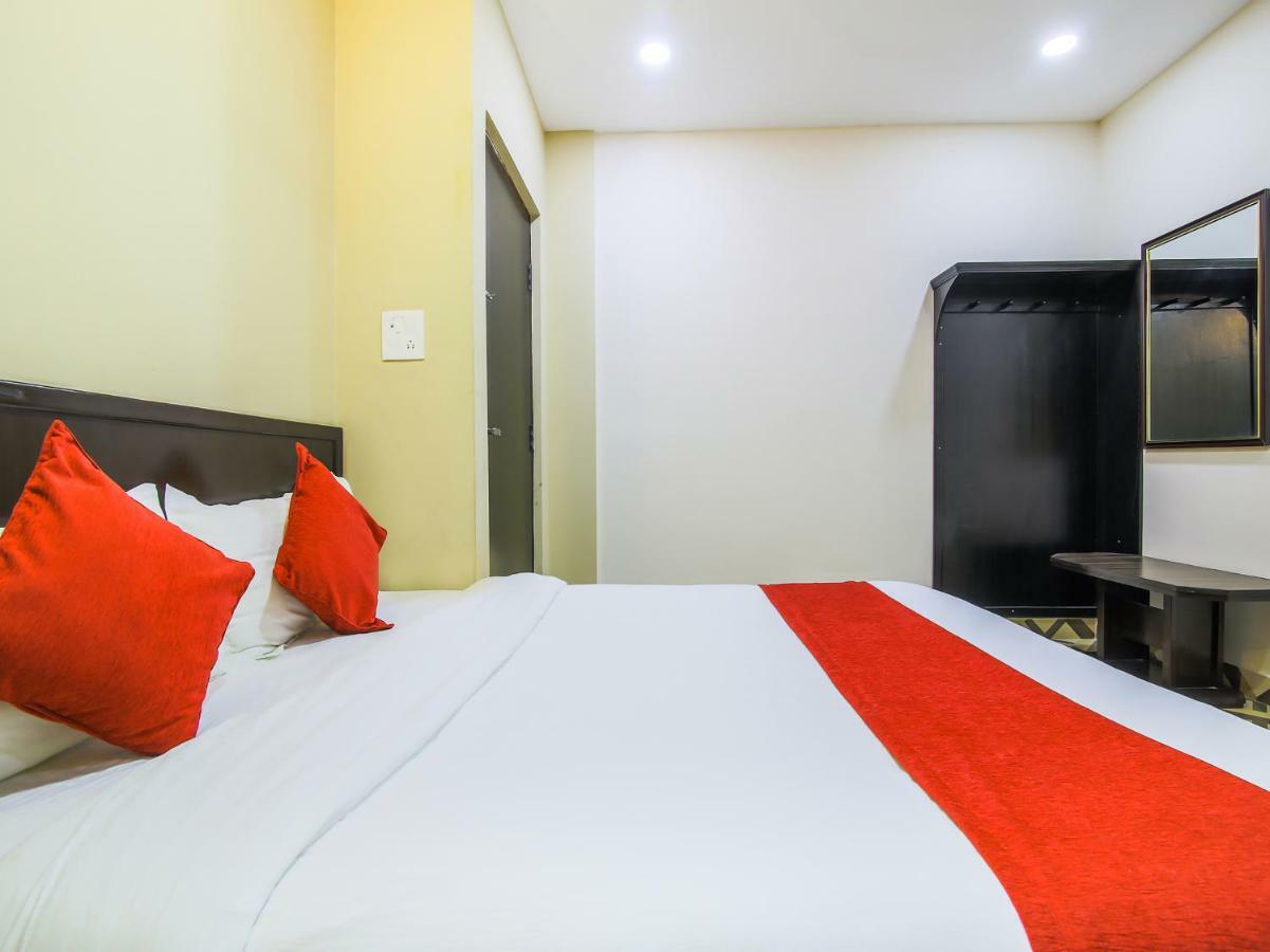 Oyo 315 Aadarsha Inn Rummindei ภายนอก รูปภาพ