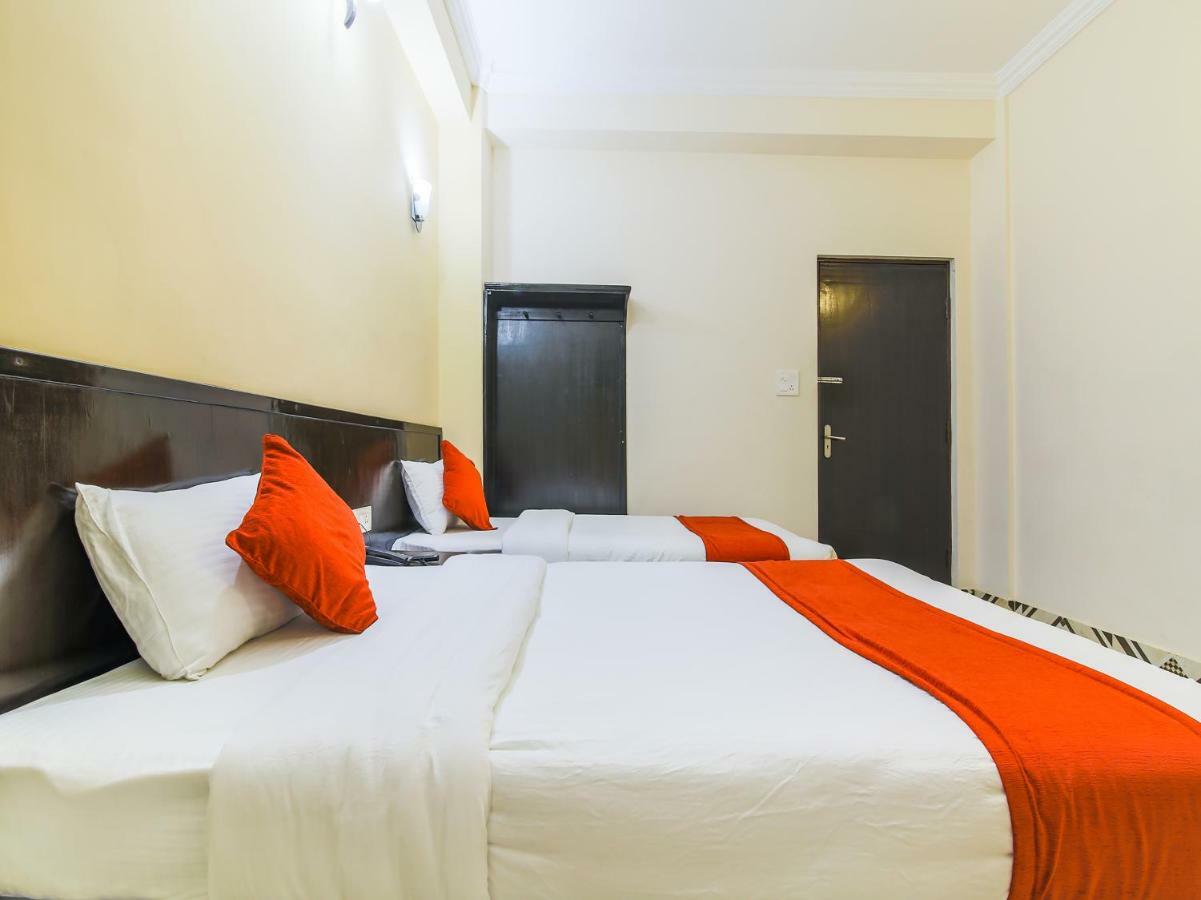 Oyo 315 Aadarsha Inn Rummindei ภายนอก รูปภาพ