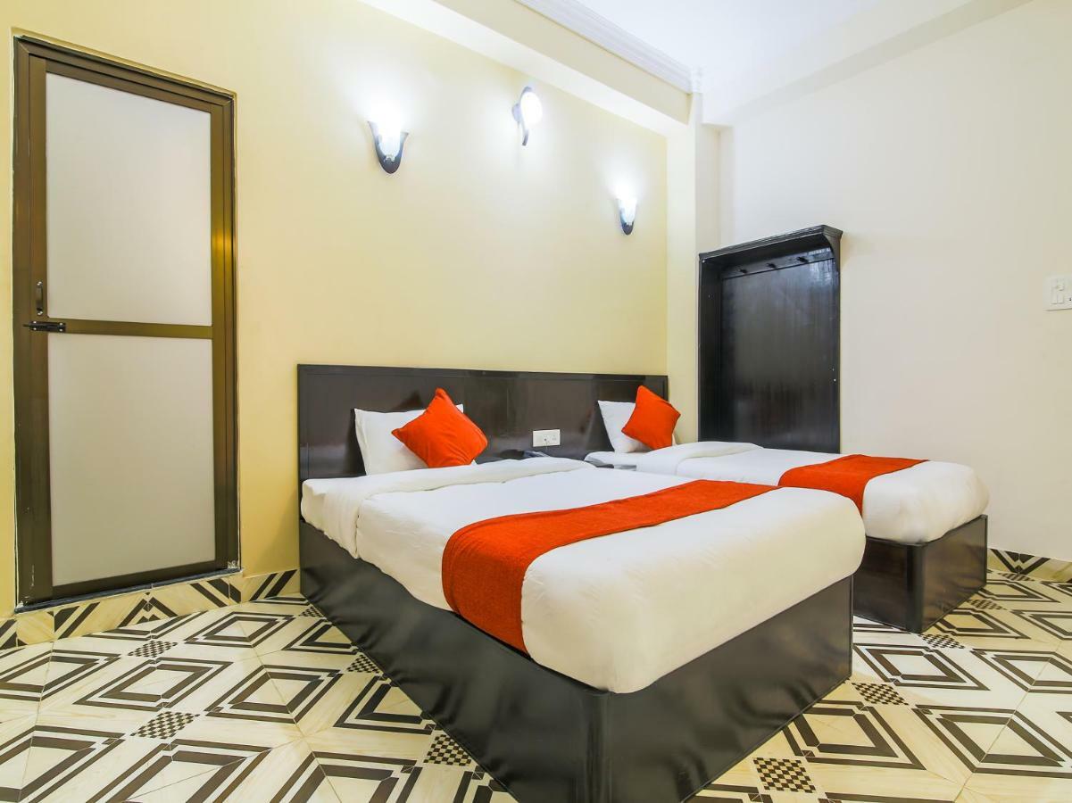 Oyo 315 Aadarsha Inn Rummindei ภายนอก รูปภาพ