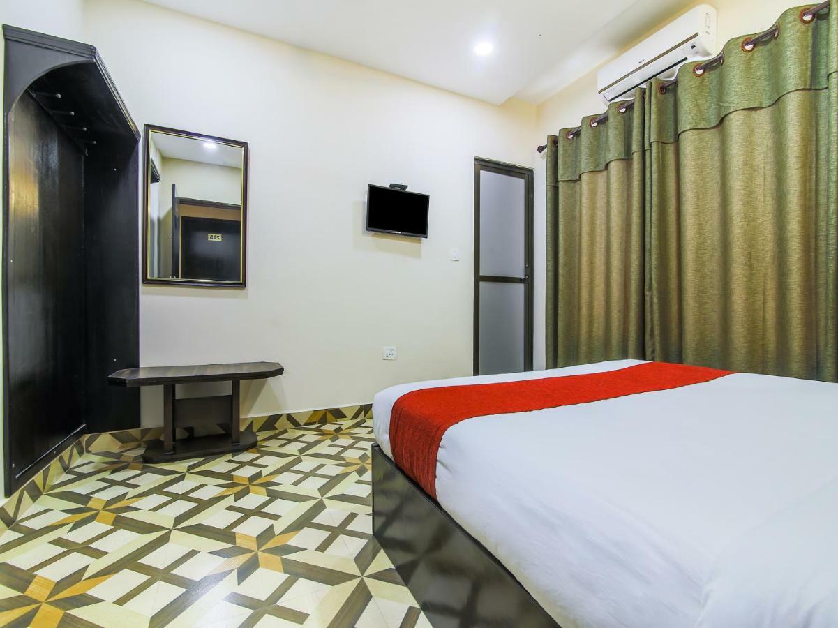 Oyo 315 Aadarsha Inn Rummindei ภายนอก รูปภาพ